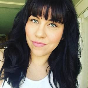 Meet your Posher, Candice